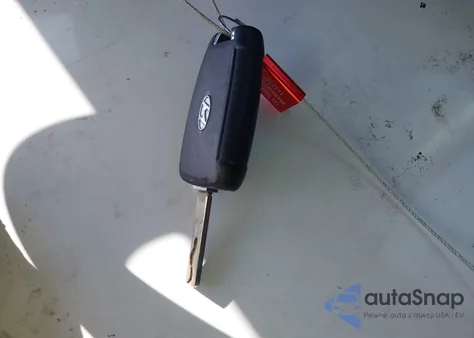 2019 Hyundai Kona Se z USA, uszkodzony, nr VIN KM8K12AA5KU202056